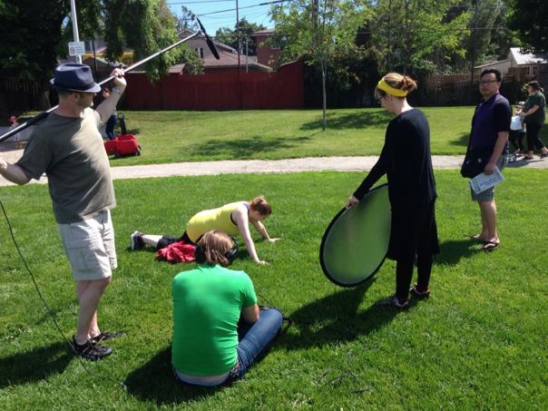 Note Errol's...unimpressed look