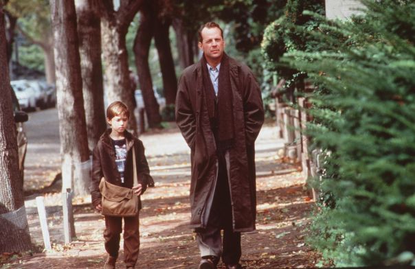 Haley Joel Osment And Bruce Willis Star In The Sixth Sense